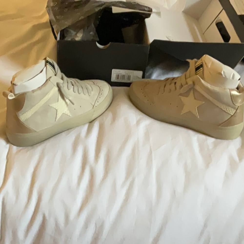 MEW IN BOX Shushop Paulina sneakers